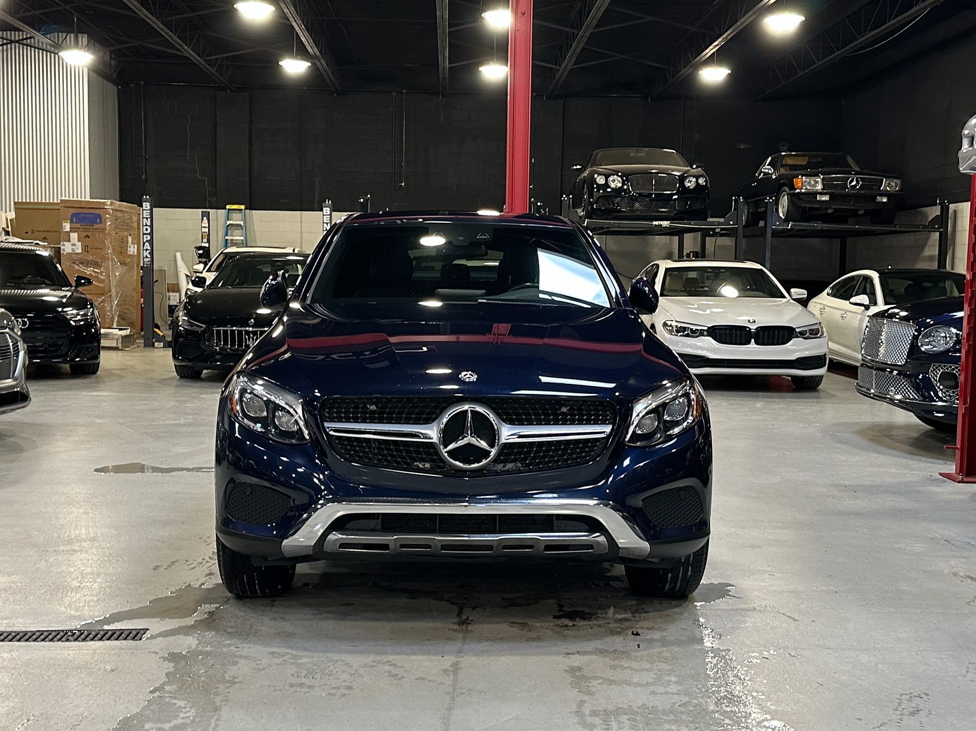 Photo 14 of this Mercedes-Benz GLC 300