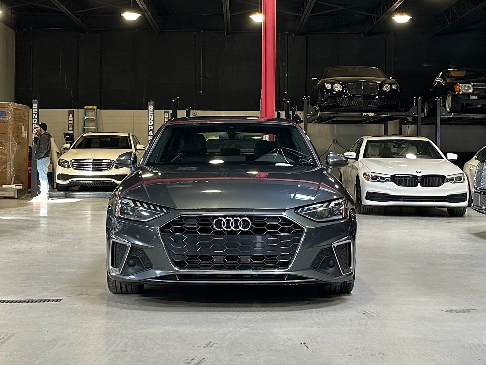 Photo 14 of this Audi A4 Sedan