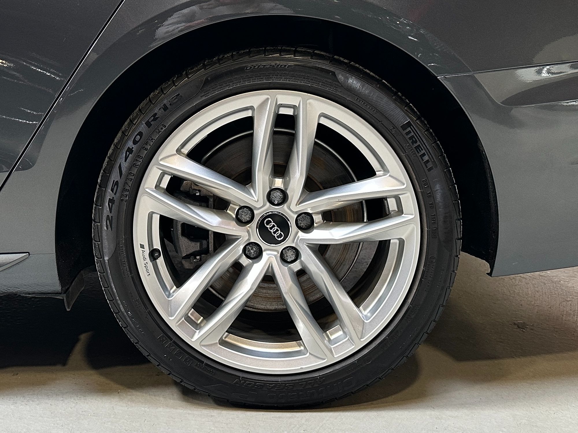 Photo 5 of this Audi A4 Sedan
