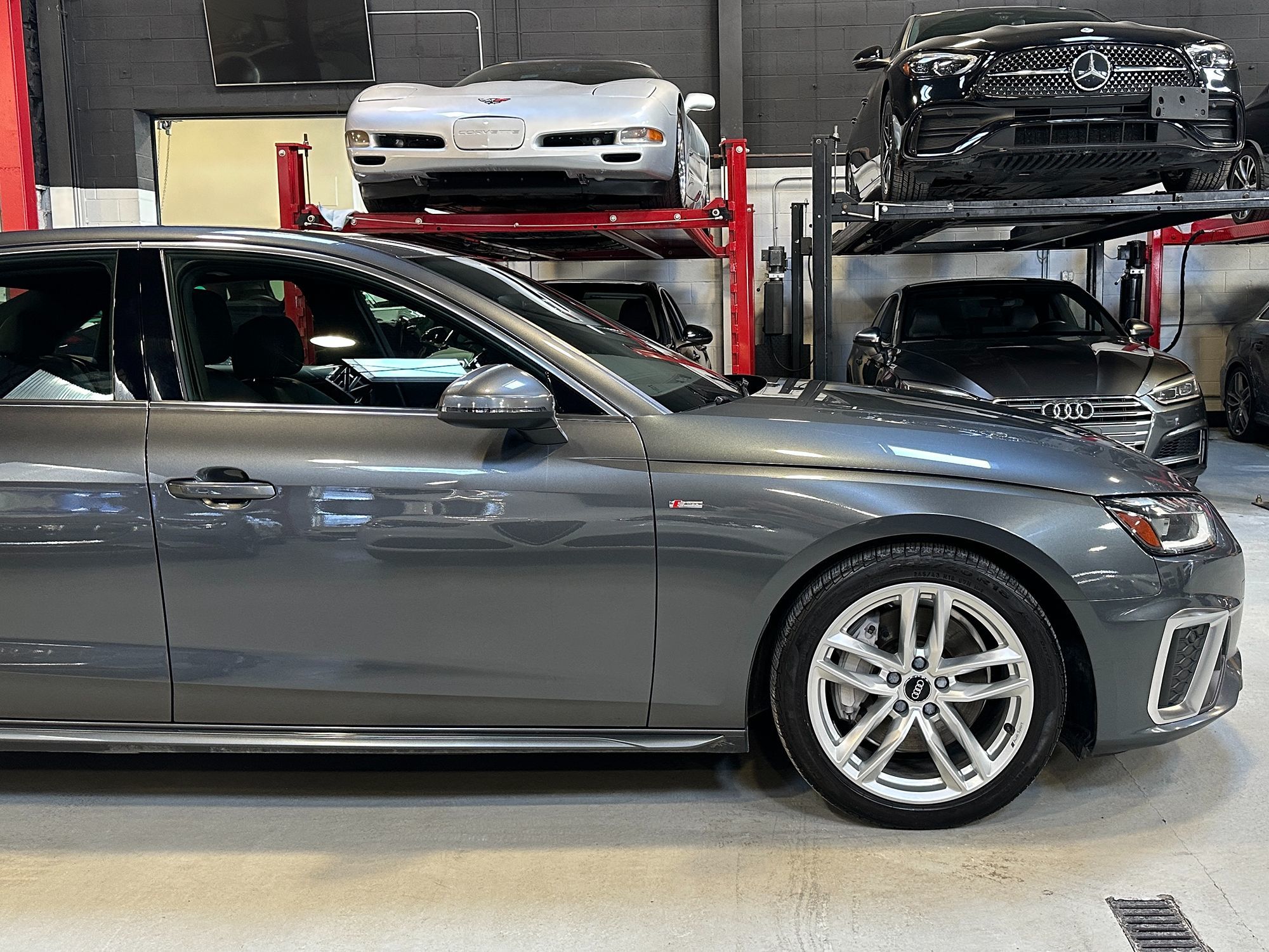 Photo 11 of this Audi A4 Sedan