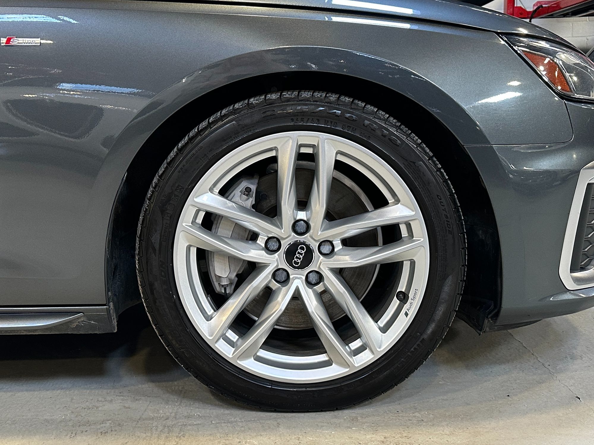 Photo 12 of this Audi A4 Sedan