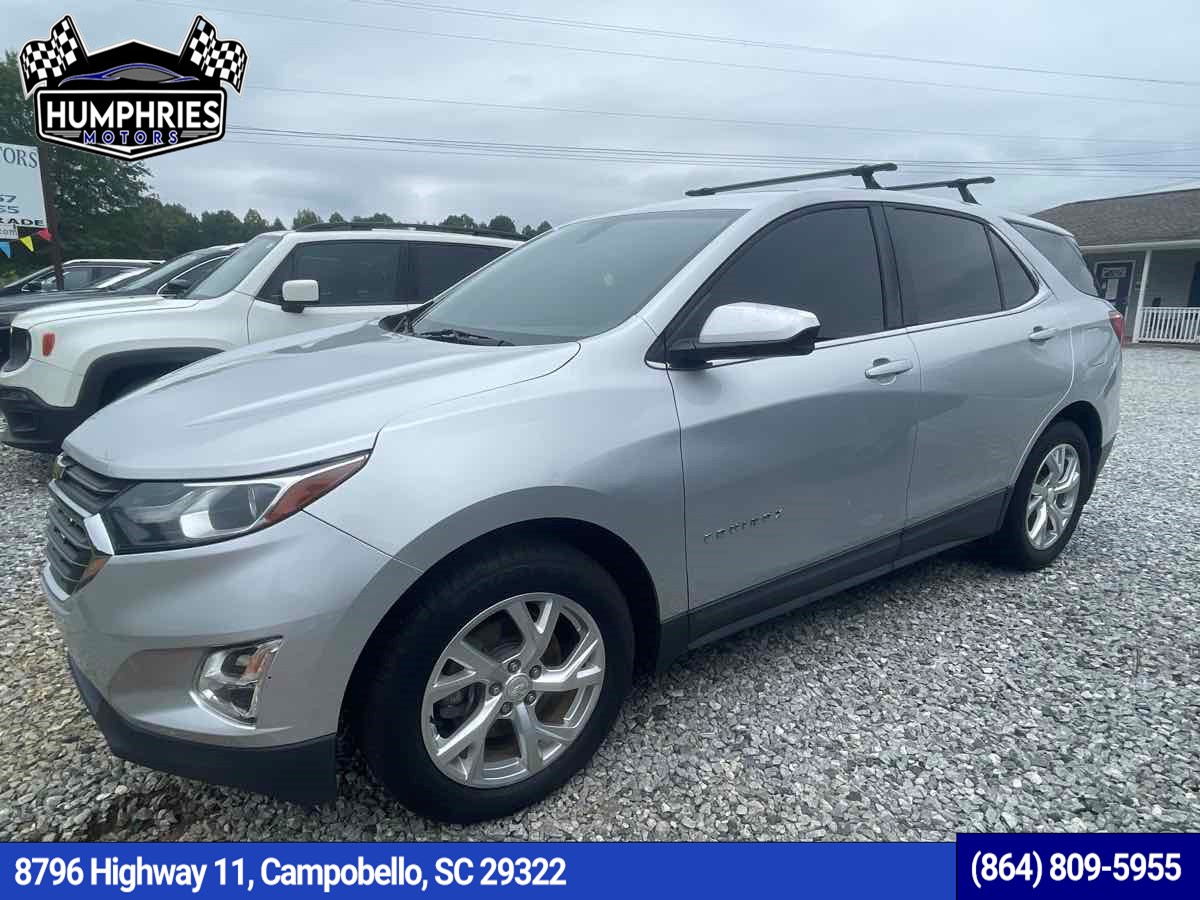 Photo 3 of this Chevrolet Equinox
