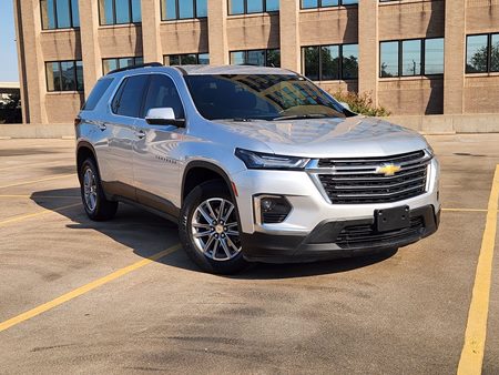 2022 Chevrolet Traverse LT Cloth