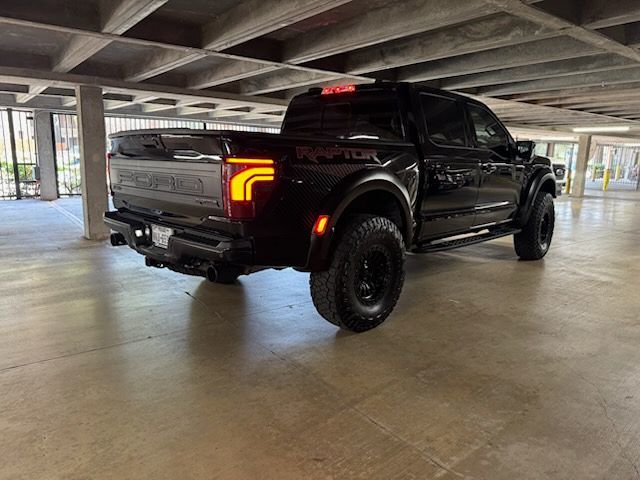 2024 Ford F-150 Raptor photo 3