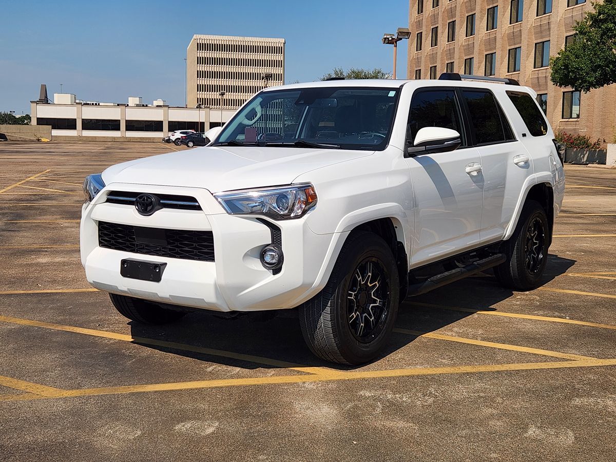 2021 Toyota 4Runner SR5 Premium photo 3