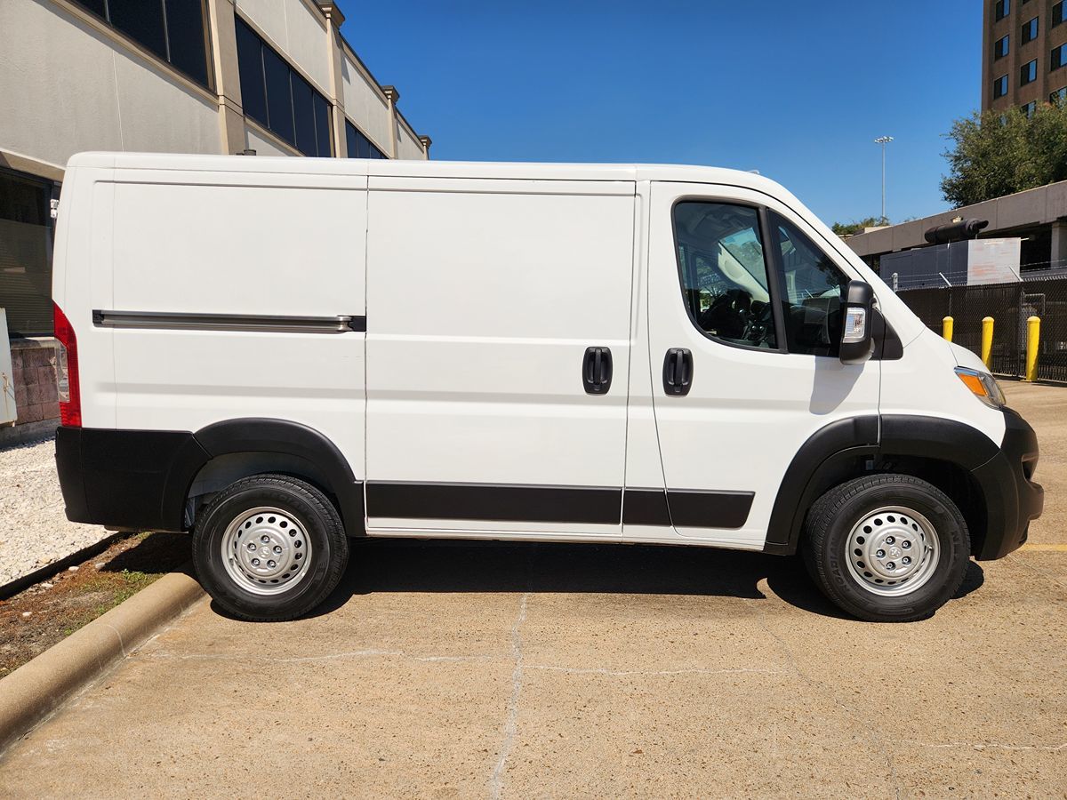 2024 Ram ProMaster 1500 photo 4