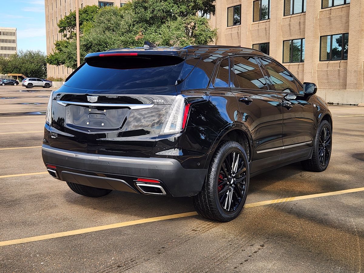 2022 Cadillac XT5 Sport photo 4