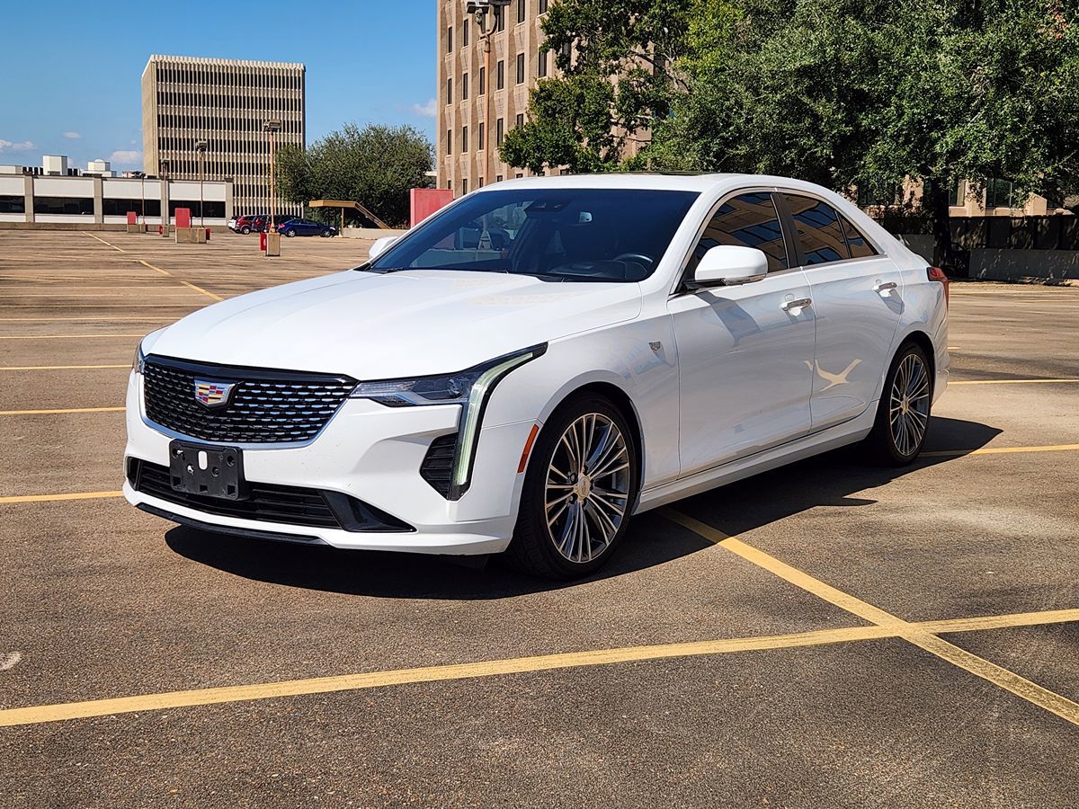 2020 Cadillac CT4 Premium Luxury photo 3