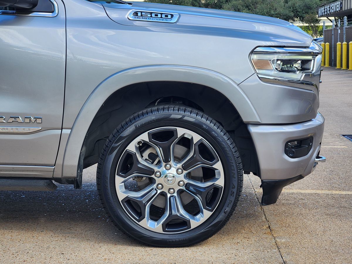 2022 Ram 1500 Limited photo 4