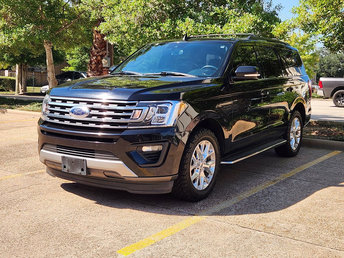 2020 Ford Expedition XLT photo 3