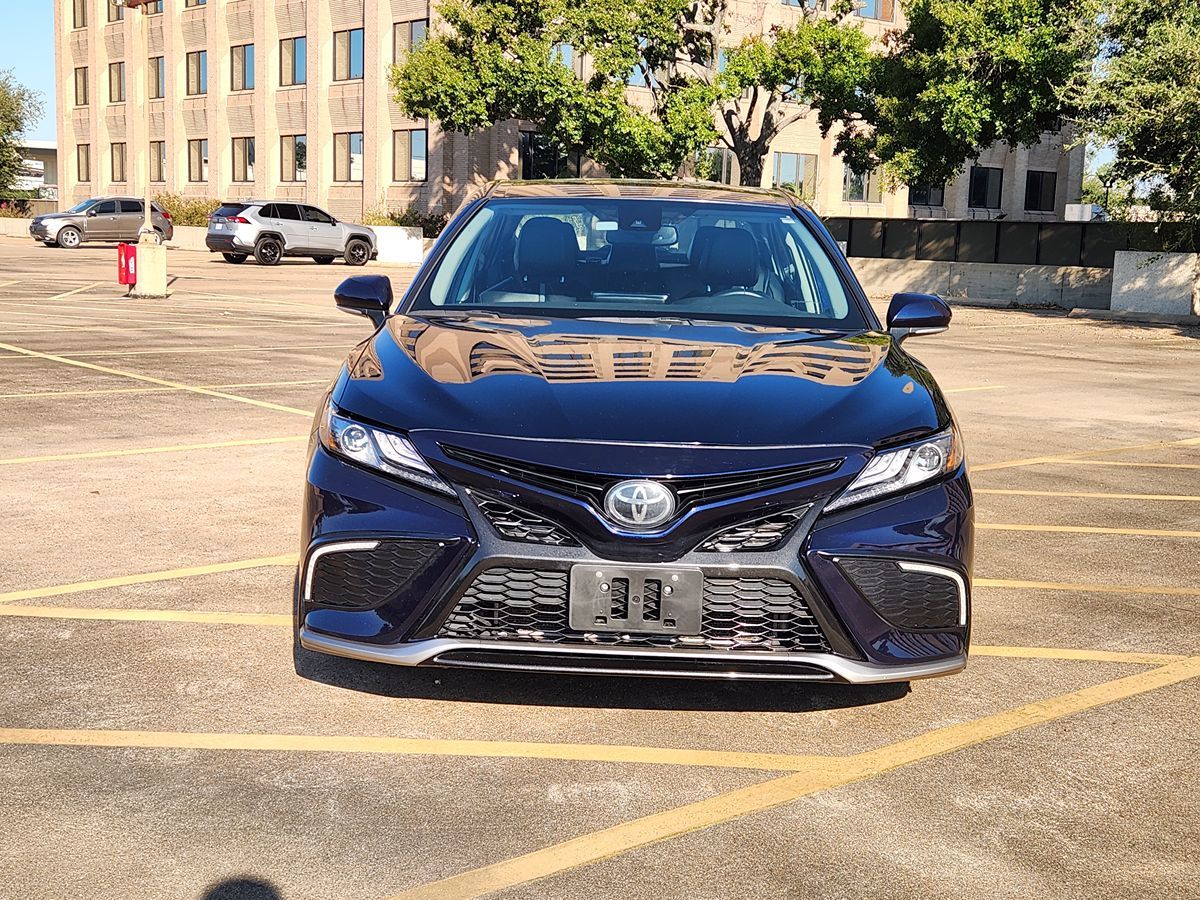 2022 Toyota Camry XSE photo 2