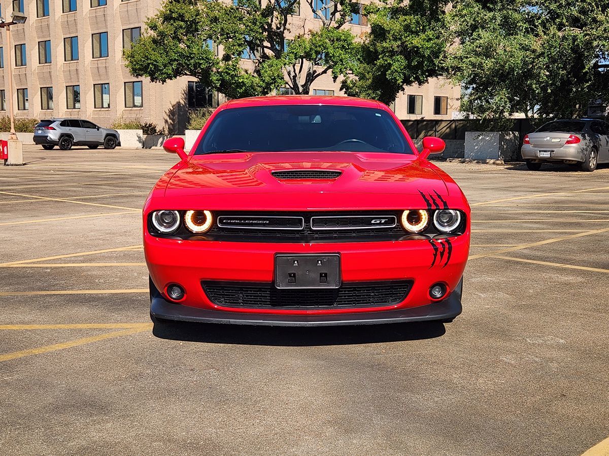 2022 Dodge Challenger GT photo 2