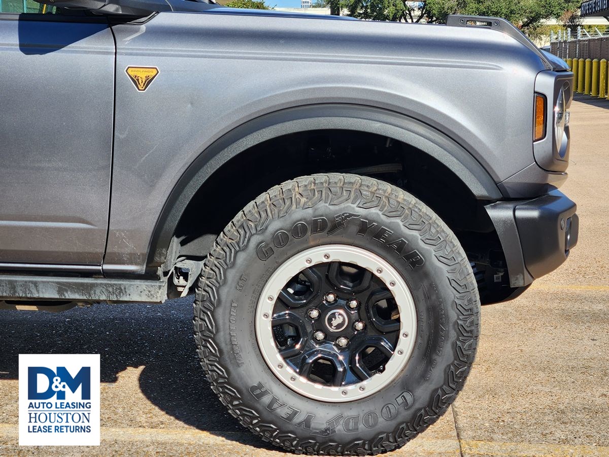 2023 Ford Bronco Badlands photo 4