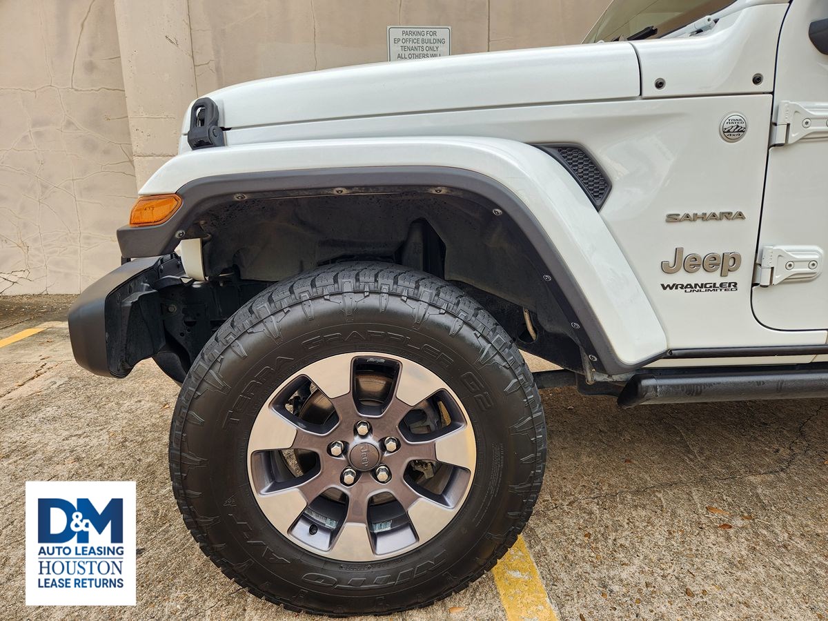 2018 Jeep Wrangler Unlimited Sahara photo 4