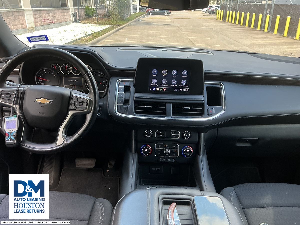 2023 Chevrolet Tahoe LS photo 4