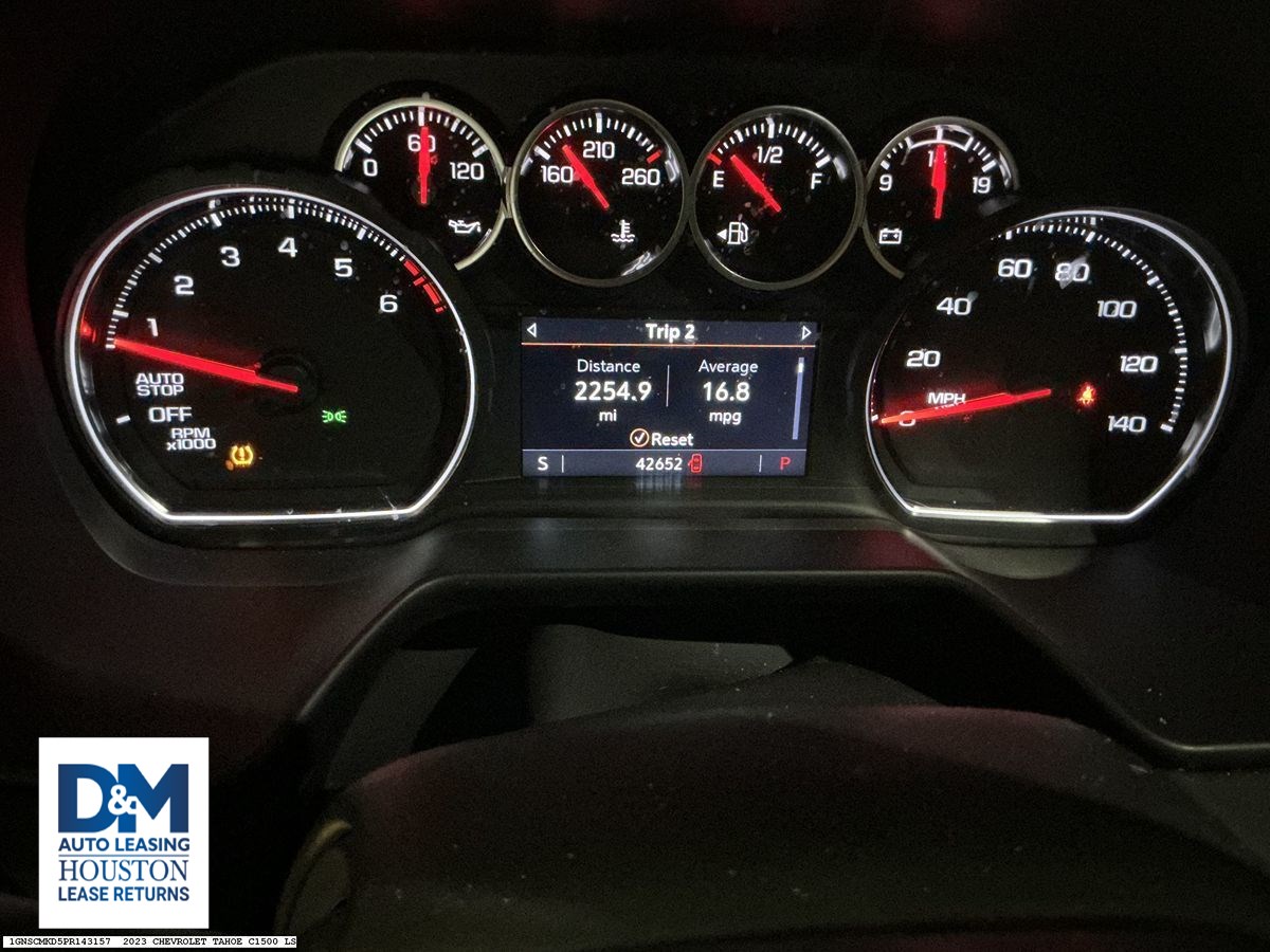 2023 Chevrolet Tahoe LS photo 2