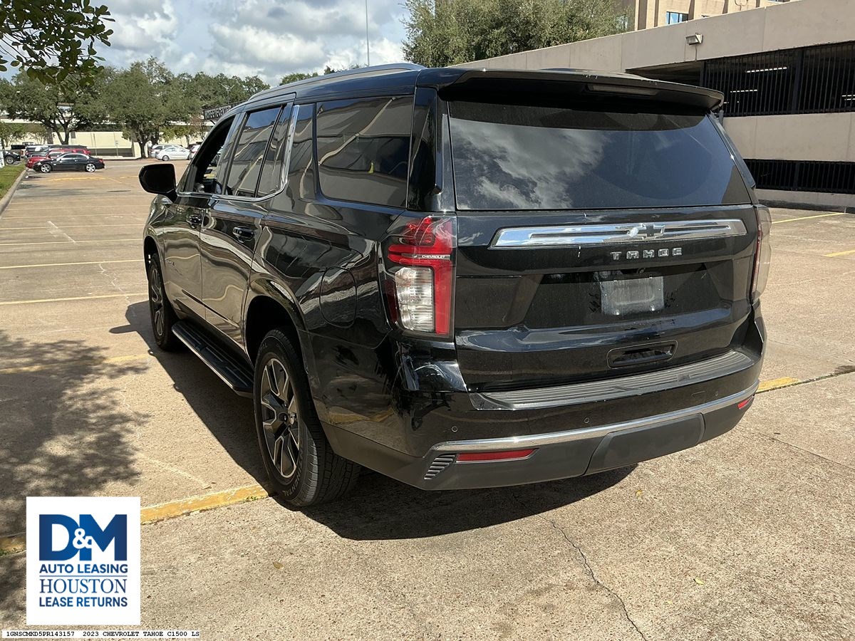 2023 Chevrolet Tahoe LS photo 3