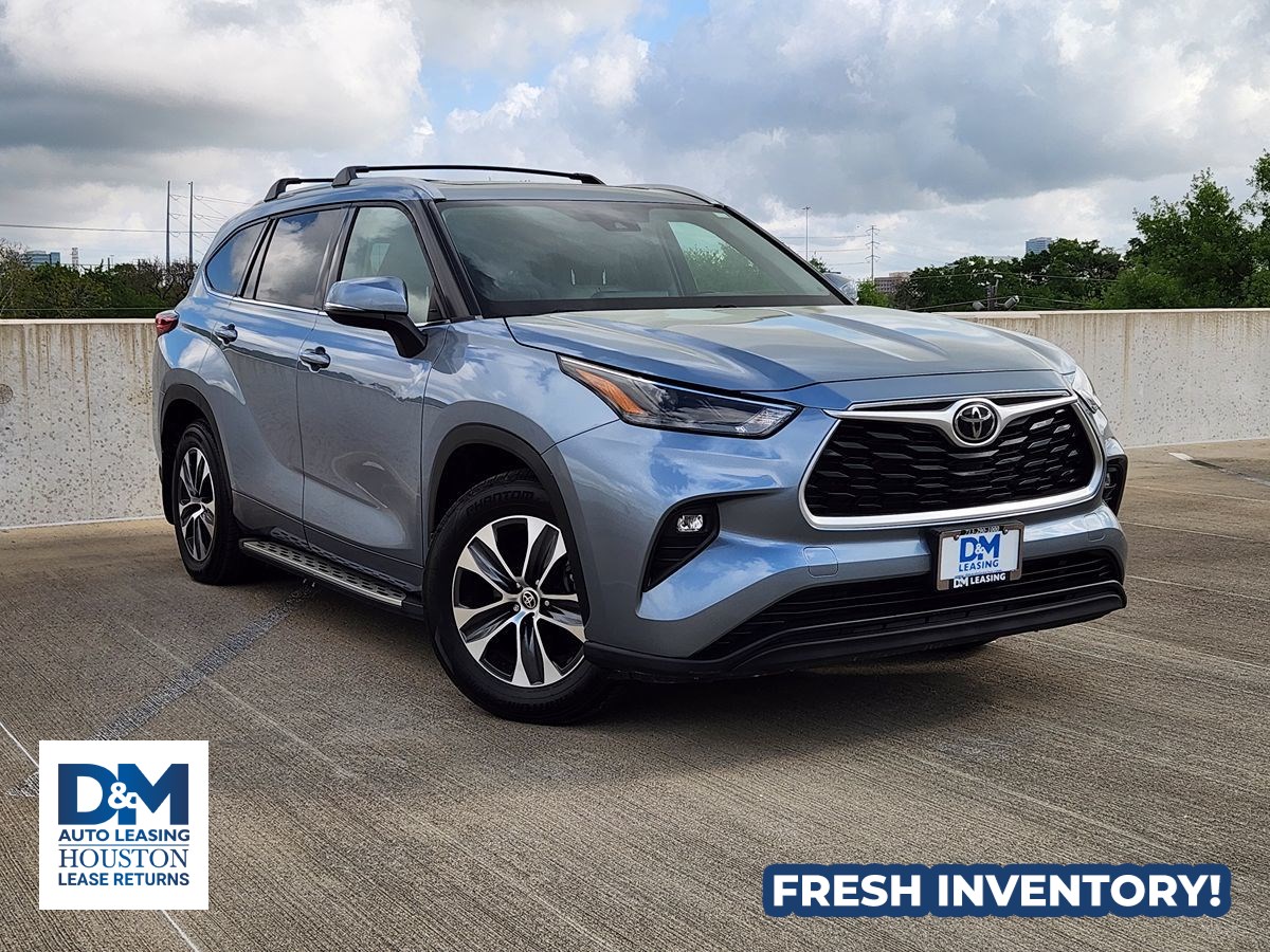 2022 Toyota Highlander XLE FWD