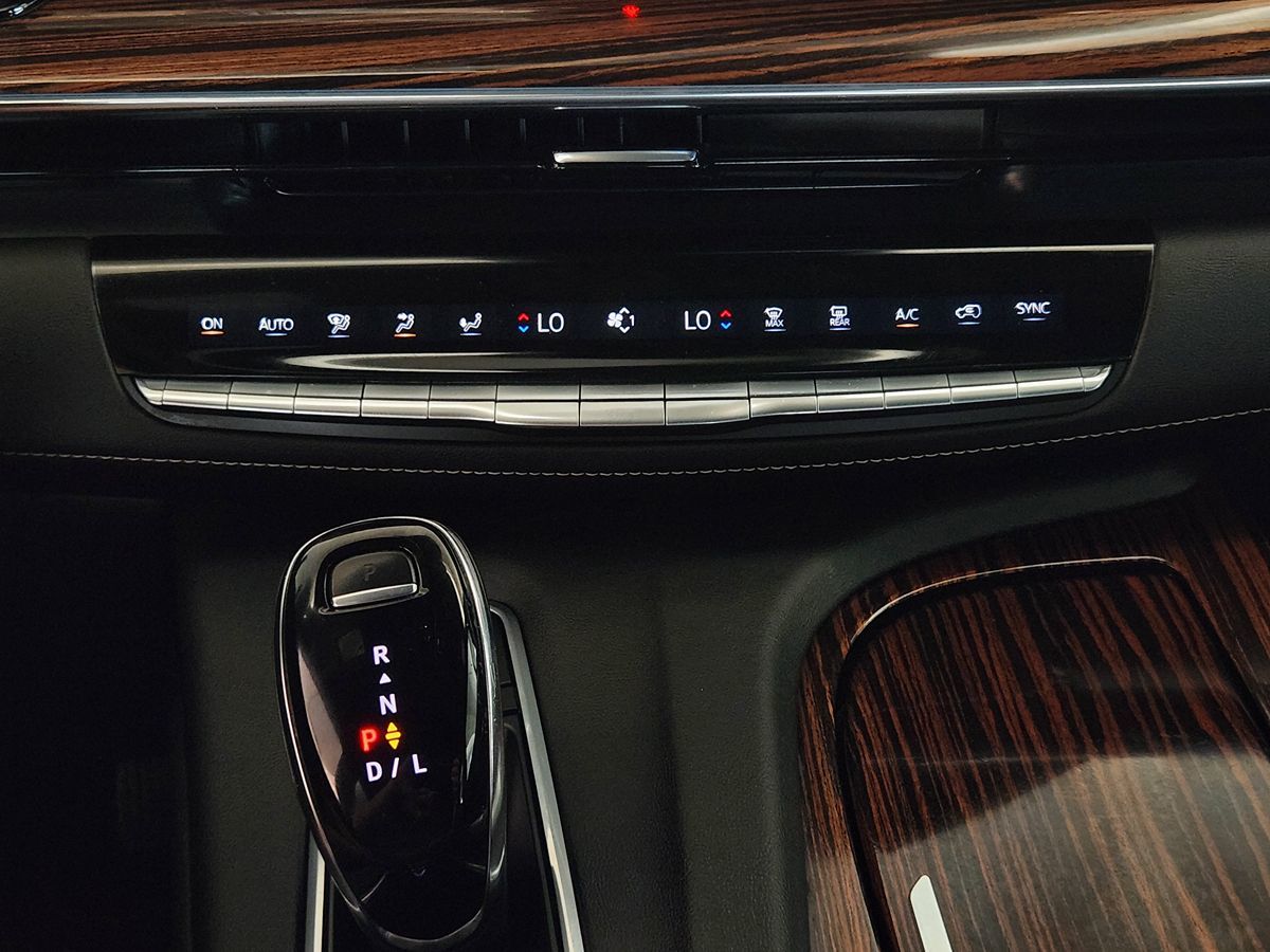 2021 Cadillac Escalade Luxury - Photo 26