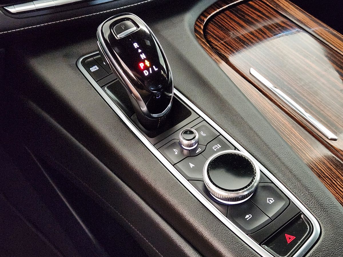 2021 Cadillac Escalade Luxury - Photo 27