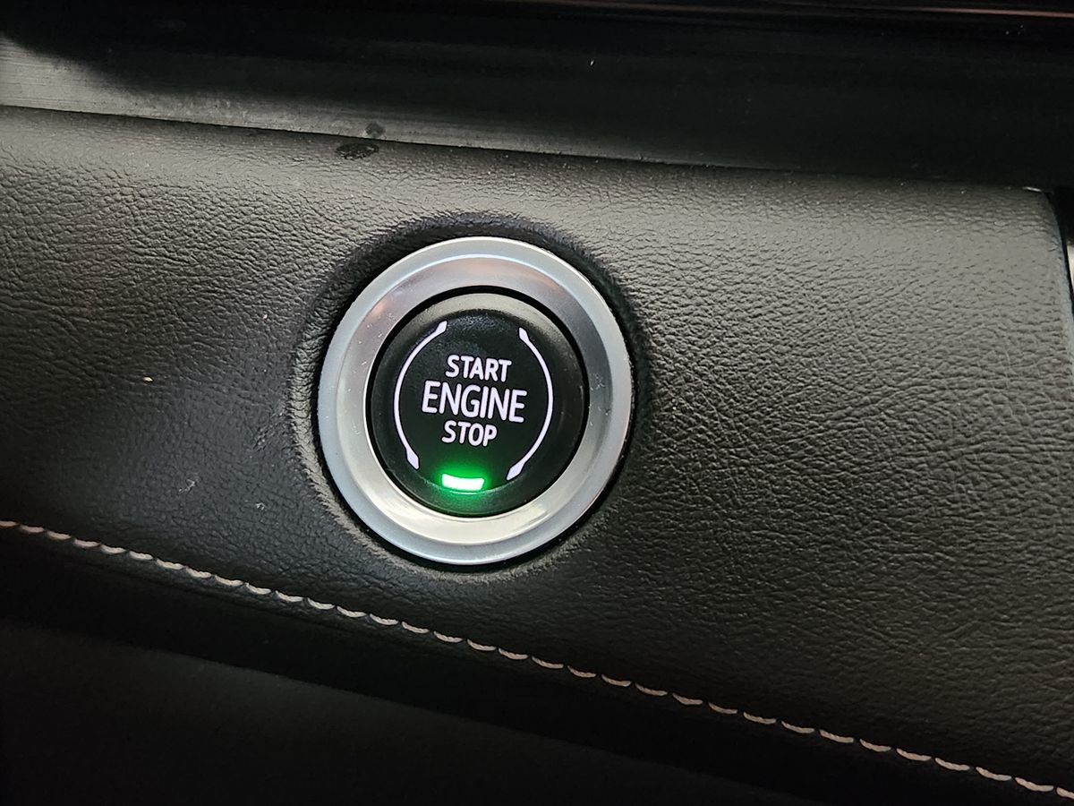 2021 Cadillac Escalade Luxury - Photo 28