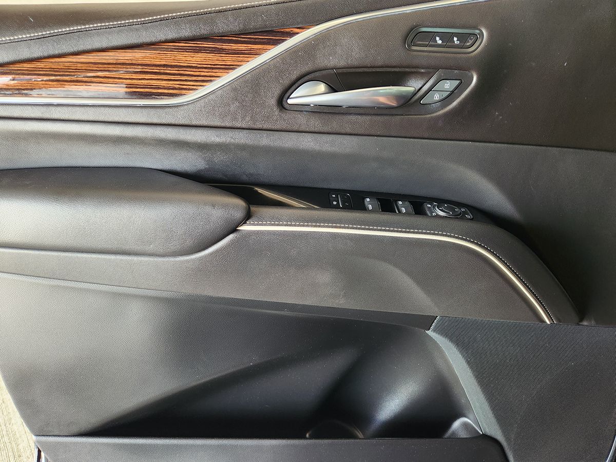2021 Cadillac Escalade Luxury - Photo 30