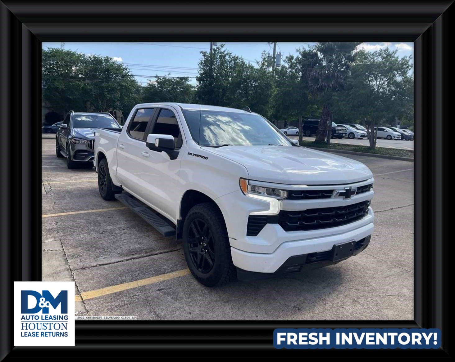 2022 Chevrolet Silverado 1500 RST Crew Cab Short Box's photo