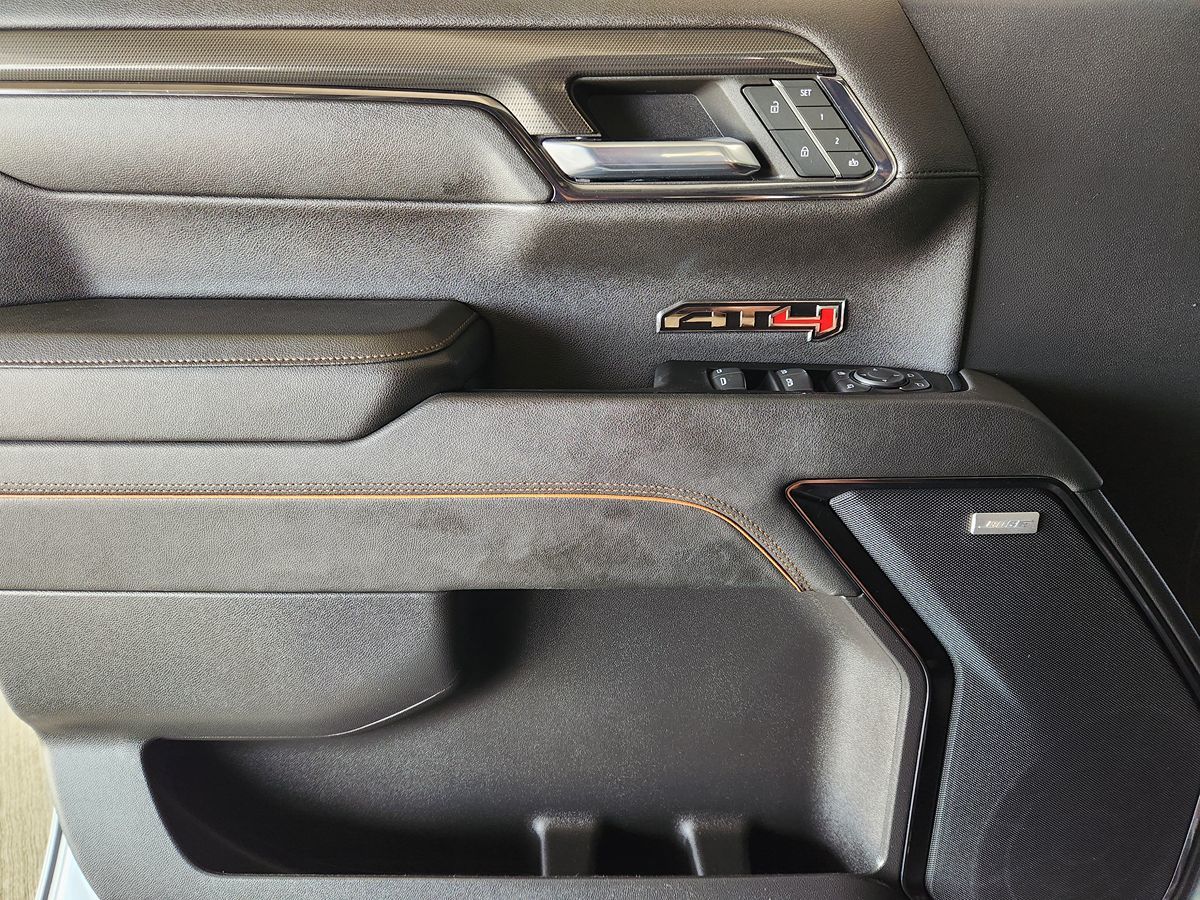 2024 GMC Sierra 1500 AT4 - Photo 30