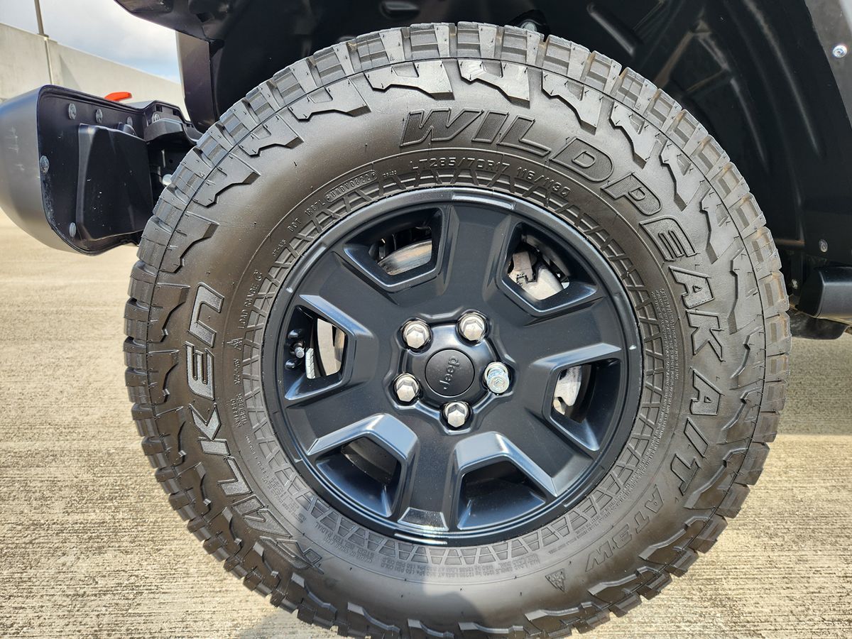 2022 Jeep Gladiator Mojave - Photo 18