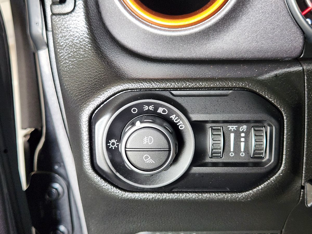 2022 Jeep Gladiator Mojave - Photo 29