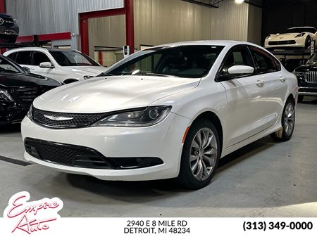 2016 Chrysler 200 S