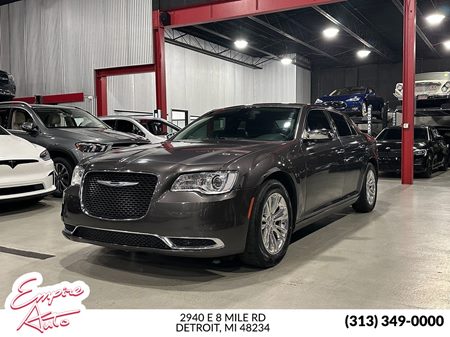 2017 Chrysler 300 Limited