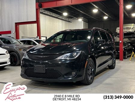 2018 Chrysler Pacifica Touring L