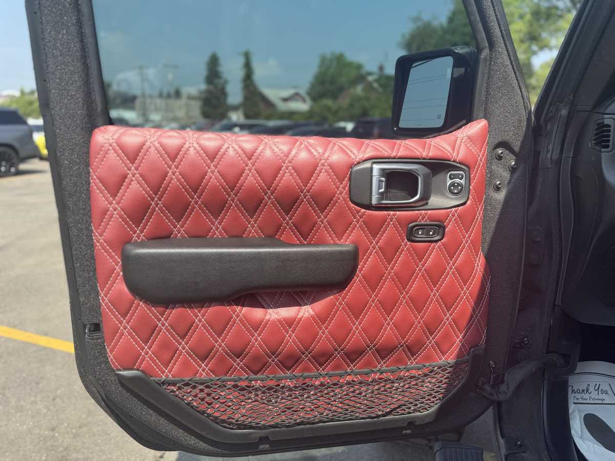 2020 Jeep Gladiator Rubicon - Photo 18