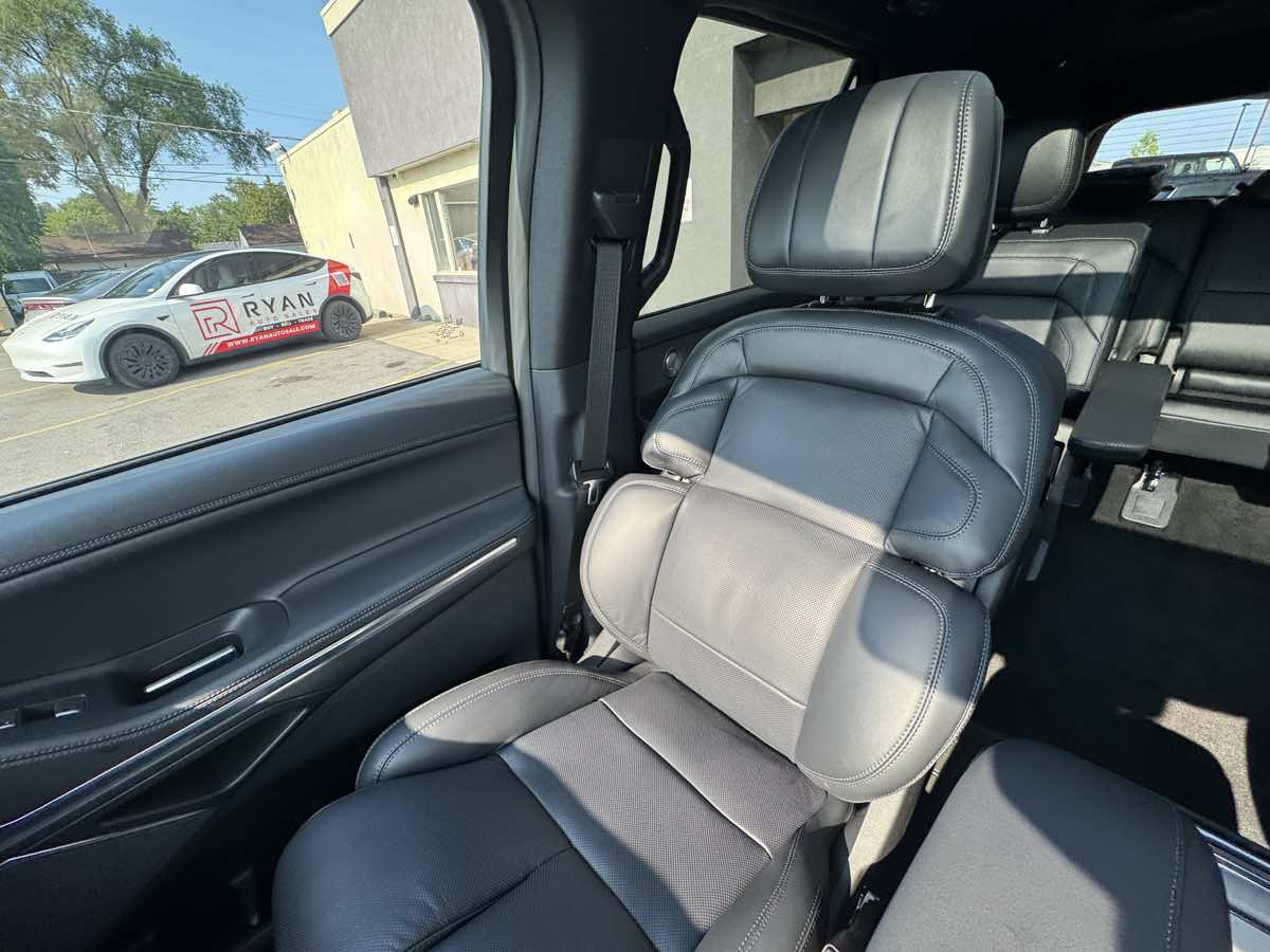 2025 Lincoln Navigator Reserve L - Photo 26
