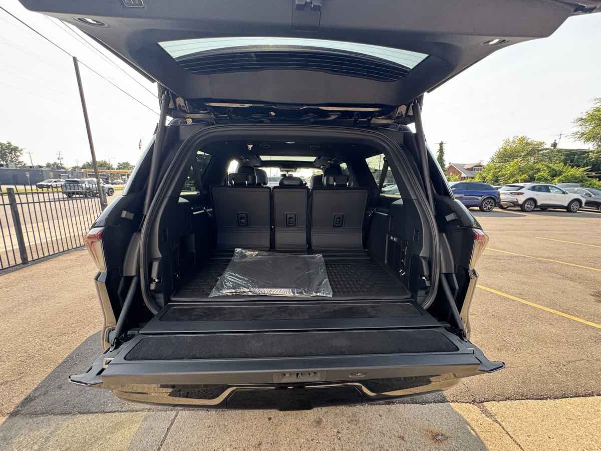 2025 Lincoln Navigator Reserve L - Photo 34