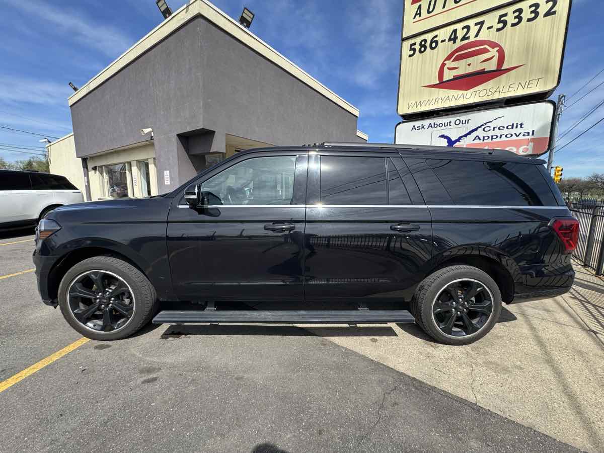 2023 Ford Expedition Limited - Photo 9