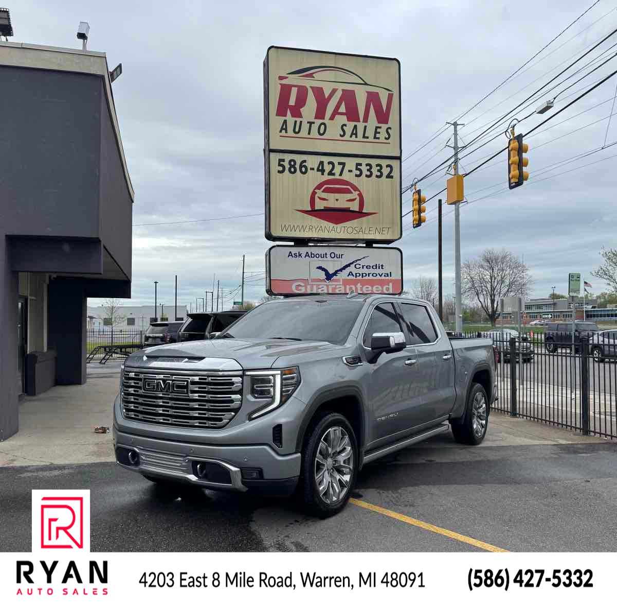 2024 GMC Sierra 4WD Crew Cab Short Box Denali's photo