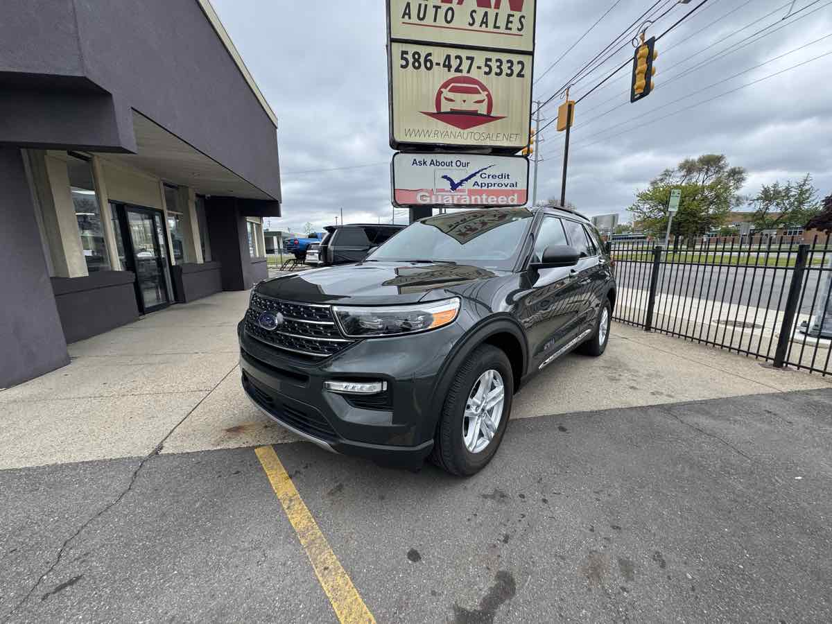 Vehicle Image 2