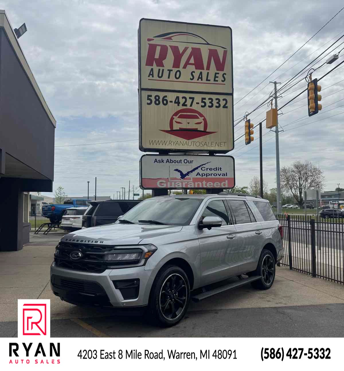 2023 Ford Expedition Limited 4X4's photo
