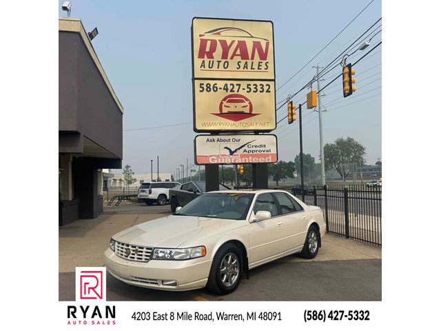 White Diamond 2000 Cadillac Seville Sedan Front-Wheel Drive Automatic