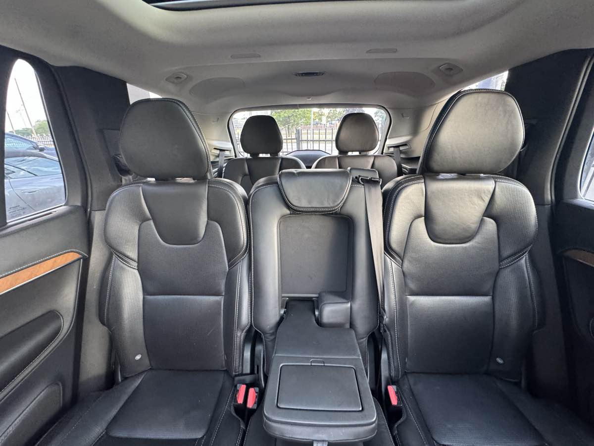 2017 Volvo XC90 Inscription - Photo 29