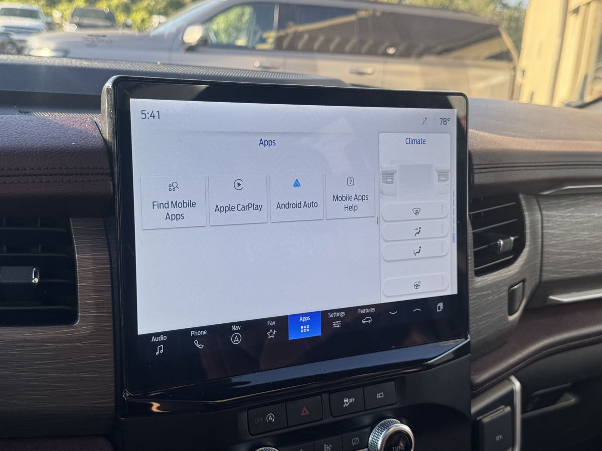 Ford Expedition MAX photo 26