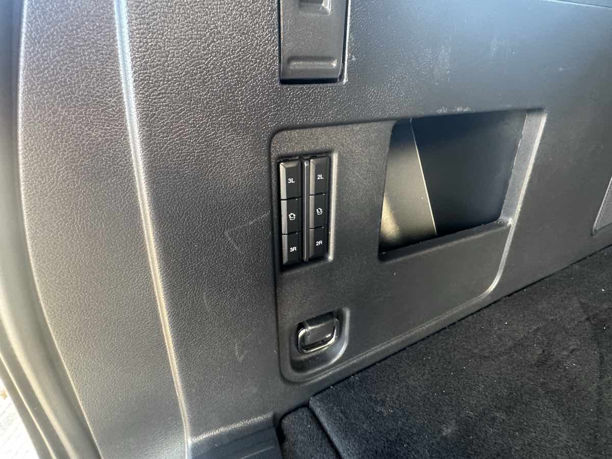 Ford Expedition MAX photo 37