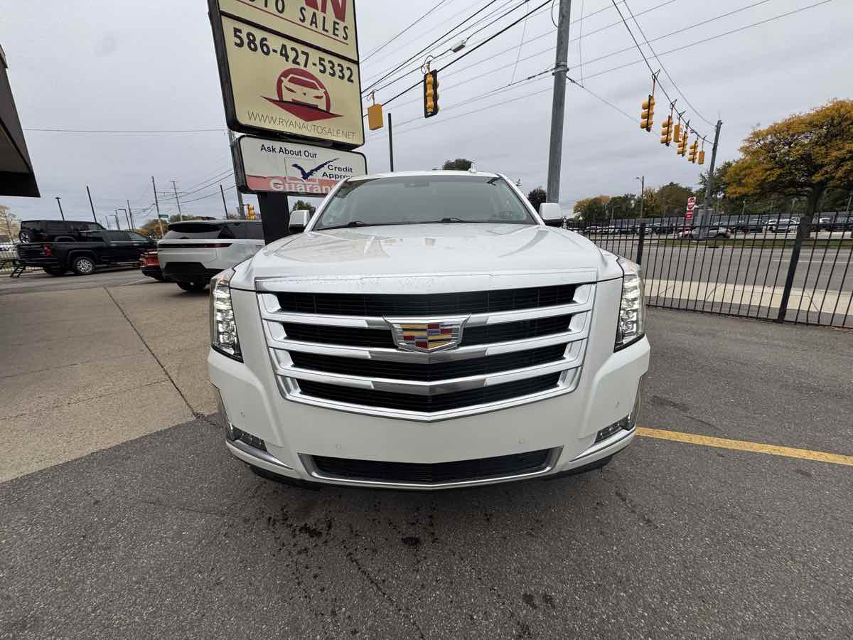 Photo 3 of this Cadillac Escalade ESV
