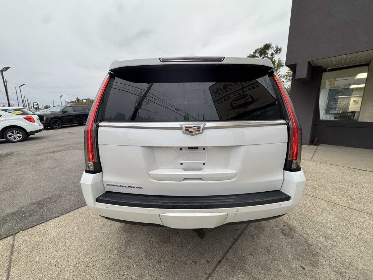 Photo 7 of this Cadillac Escalade ESV