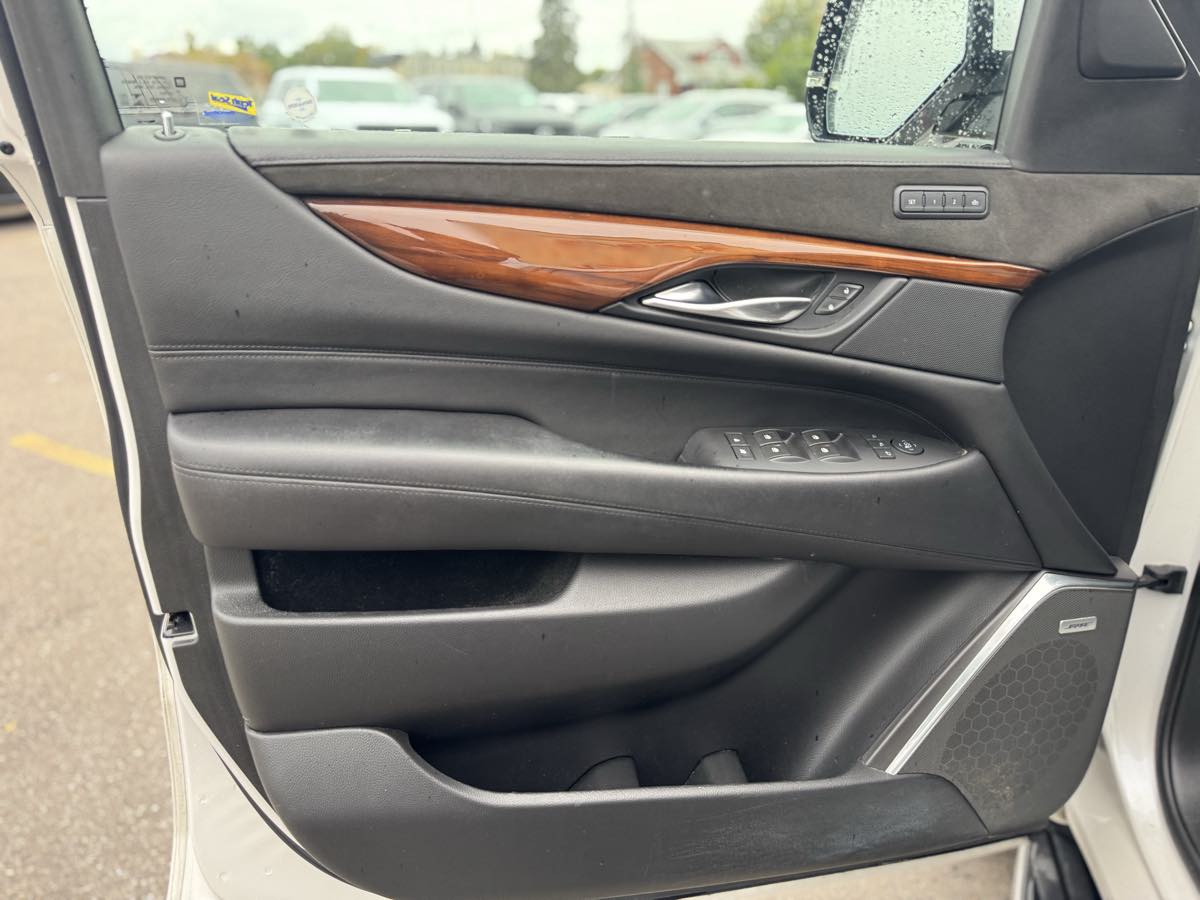 Photo 12 of this Cadillac Escalade ESV