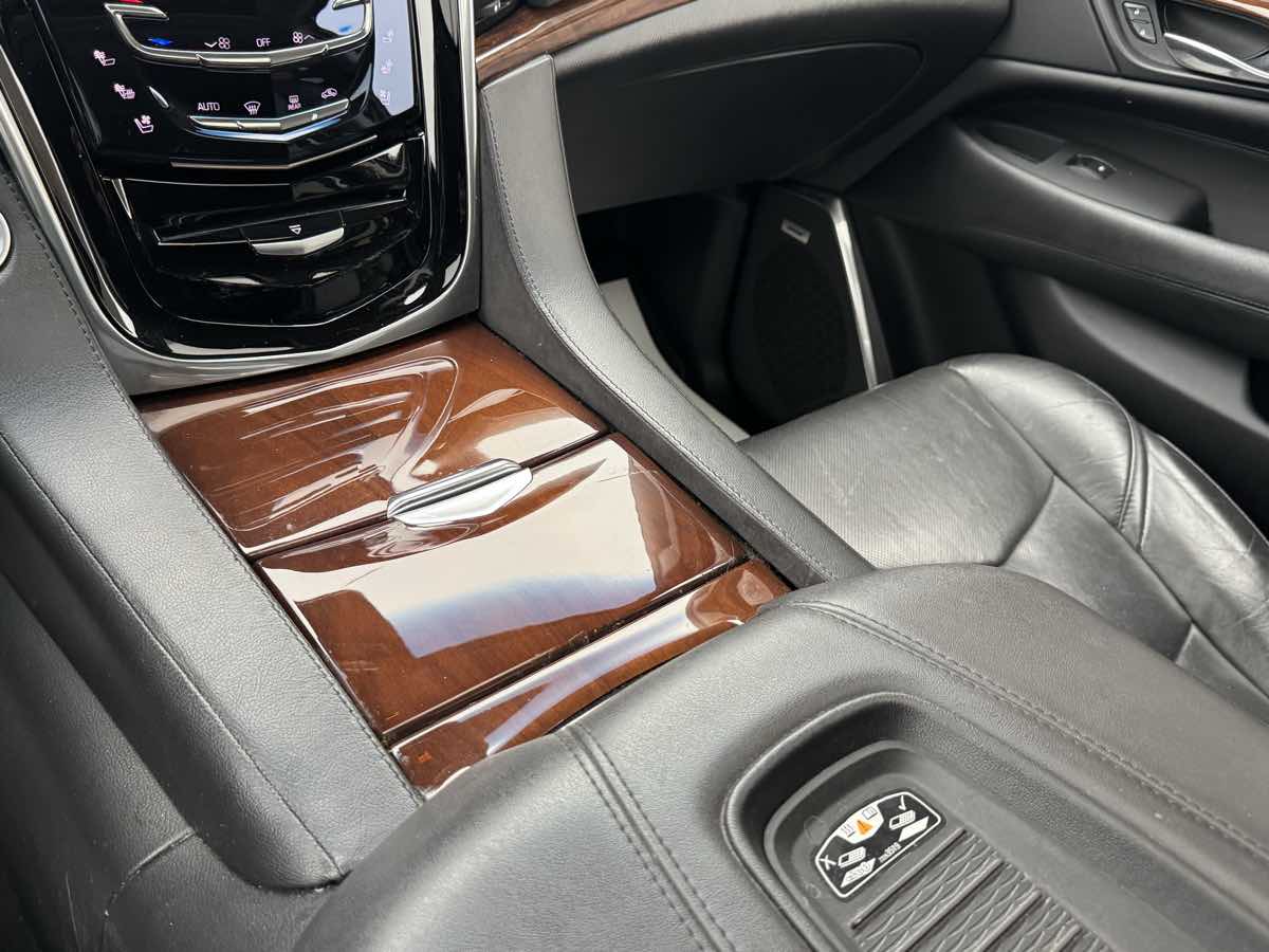 Photo 21 of this Cadillac Escalade ESV