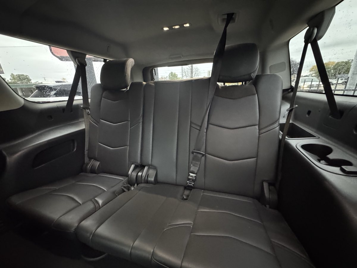 Photo 32 of this Cadillac Escalade ESV