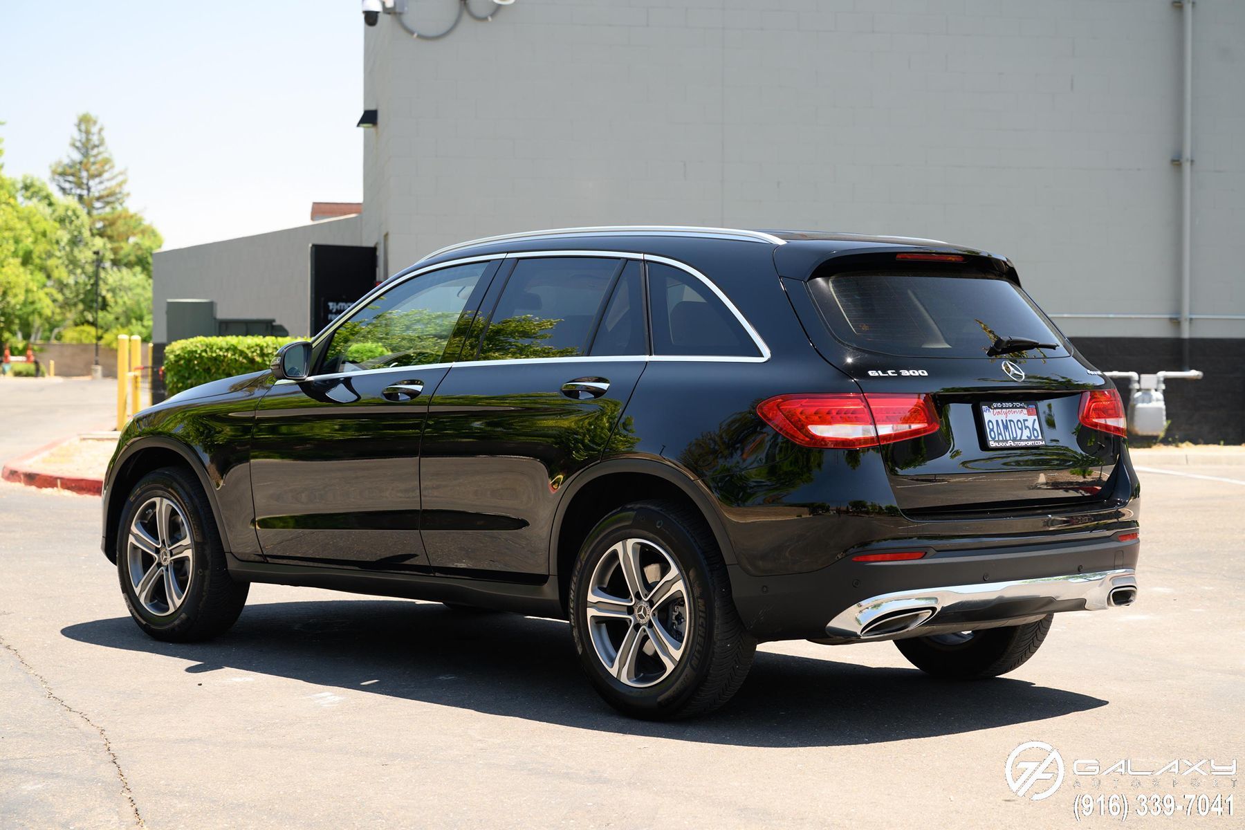 2018 Mercedes Benz GLC 300 4MATIC photo 5